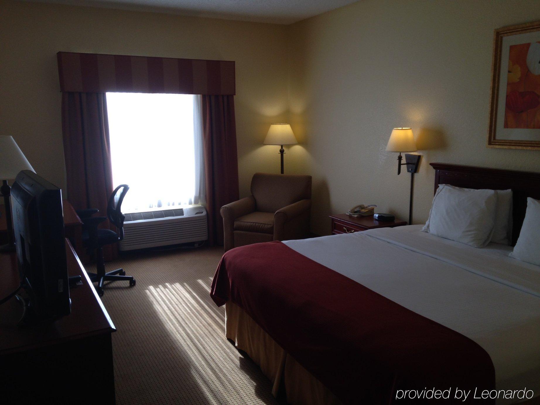 Holiday Inn Express & Suites - Muncie, An Ihg Hotel Ngoại thất bức ảnh